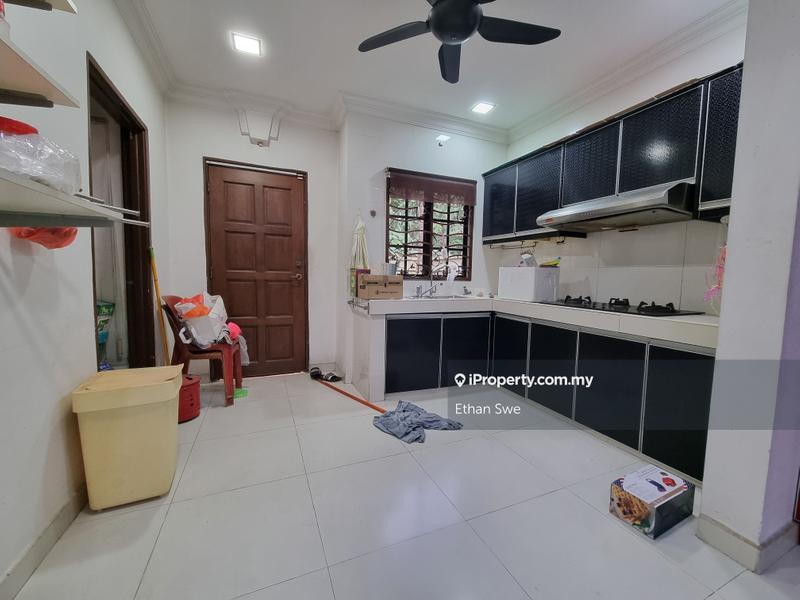 Rumah Berkembar untuk Dijual di Semi-D, Bukit Rahman Putra BRP 5, Shah Alam, Sungai Buloh oleh Ethan Swe - iProperty.com.my