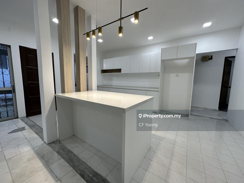 Bungalow House untuk Dijual di Setiakasih, Damansara Heights oleh CF Yoong - iProperty.com.my