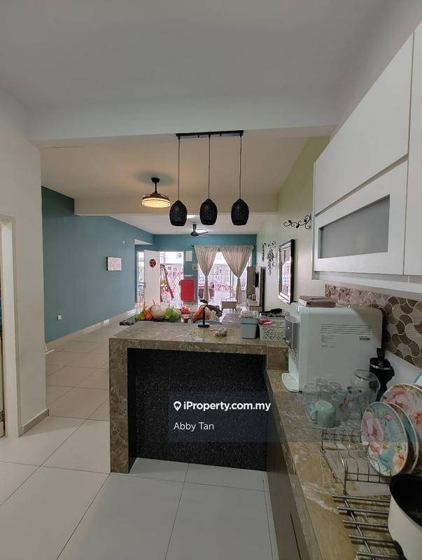 Rumah Berangkai 2 Tingkat untuk Disewa di Hijayu Aman, Bandar Sri Sendayan oleh Abby Tan - iProperty.com.my