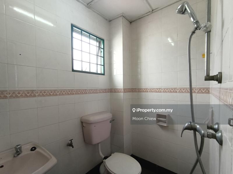 2-storey Terraced House for Sale in Taman Puchong Utama, PU 12 Puchong, Puchong by Moon Chiew - iProperty.com.my