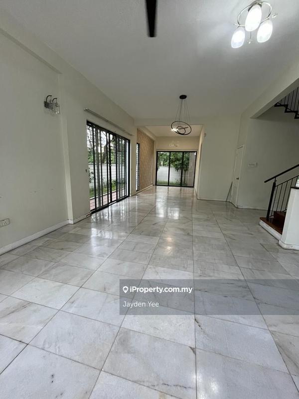 3-storey Terraced House for Sale in Taman Esplanad, Bukit Jalil by Jayden Yee - iProperty.com.my