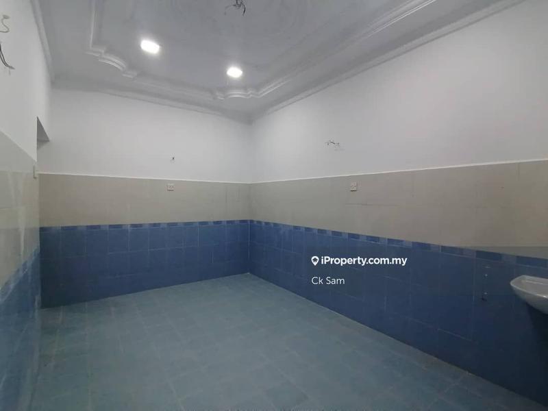 Semi-Detached House for Sale in Taman Waterfall, Rawang by Ck Sam - iProperty.com.my