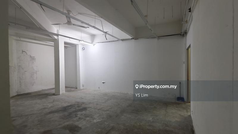 For Sale - En Bloc Shoplot at Bukit Bintang, Fahrenheit 88, Lot 10, Pavilion KL,  KL City Centre