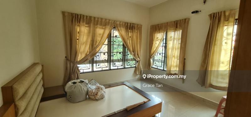 Bungalow House for Sale in Ampang Jaya, Ampang by Grace Tan - iProperty.com.my