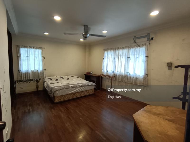 Bungalow House for Sale in Taman Overseas Union (Taman Oug), Jalan Klang Lama (Old Klang Road) by Eng Han - iProperty.com.my