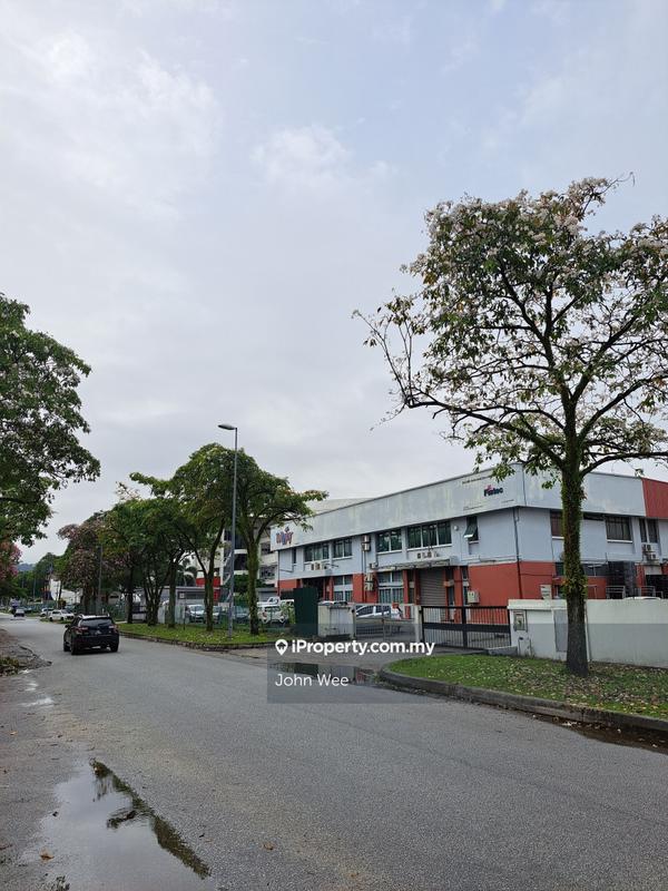 Shop / Office for Sale in Taman Perindustrian Puchong, Puchong by John Wee - iProperty.com.my