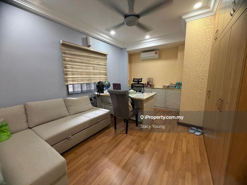 2-storey Terraced House for Sale in Sungai Long, Bandar Sungai Long by Stacy Young - iProperty.com.my