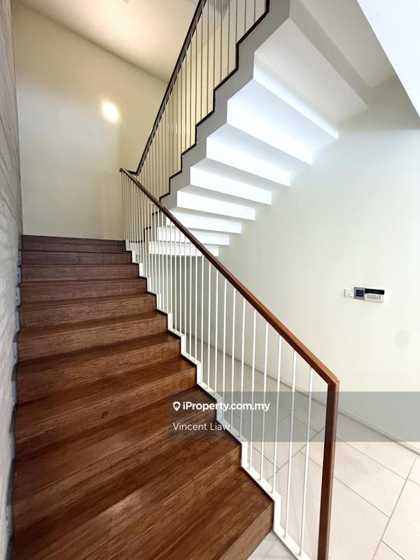Semi-Detached House for Sale in Seri pilmoor, Ara Damansara by Vincent Liaw - iProperty.com.my