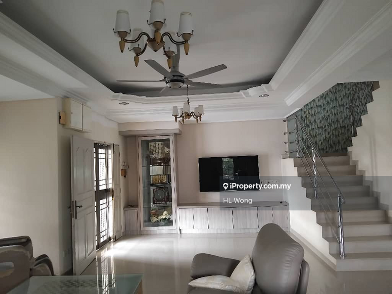 Rumah Teres 2-Tingkat untuk Dijual di Taman Wawasan, Puchong oleh HL Wong - iProperty.com.my
