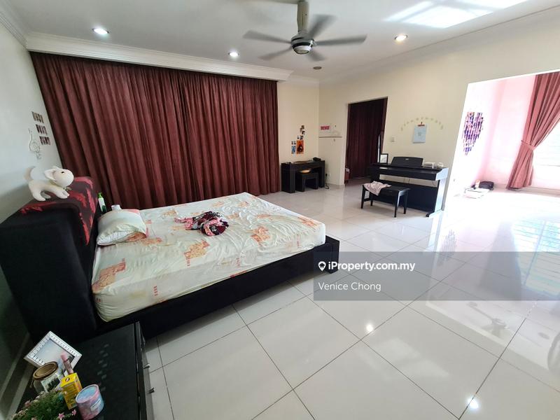 Bungalow House untuk Dijual di Bukit Gita Bayu, Seri Kembangan oleh Venice Chong - iProperty.com.my