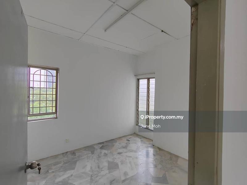 Pangsapuri untuk Disewa di Sri Anggerik 2 oleh June Moh - iProperty.com.my