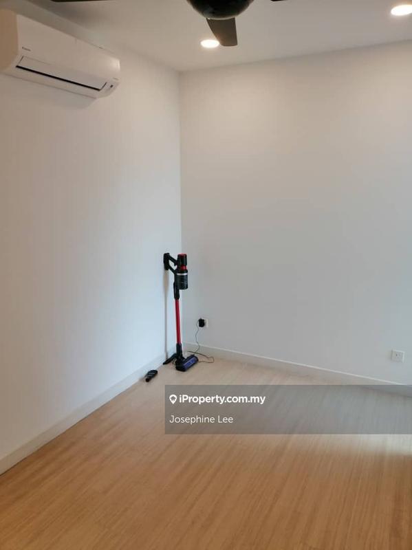 Service Residence for Sale in H2O Residences by Josephine Lee - iProperty.com.my