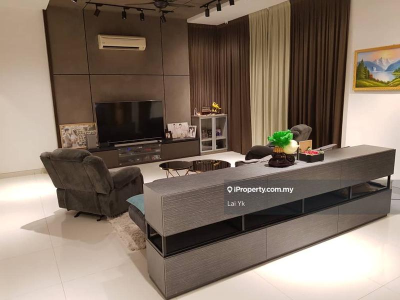 Rumah Berkembar untuk Dijual di Temasya Anggun, Glenmarie oleh Lai Yk - iProperty.com.my