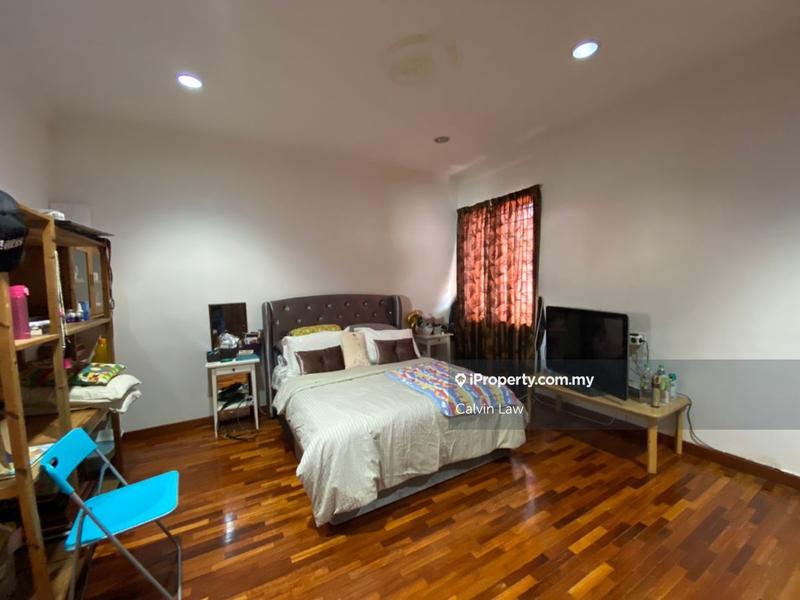 Rumah Teres 3-Tingkat untuk Dijual di Bu6, Bandar Utama oleh Calvin Law - iProperty.com.my