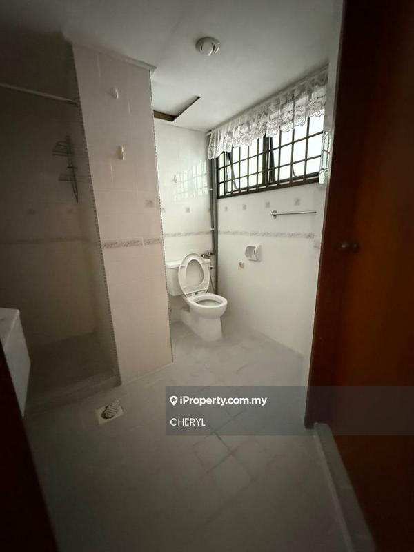 Condominium for Sale in Seaview Garden by CHERYL - Bathroom - iProperty.com.my