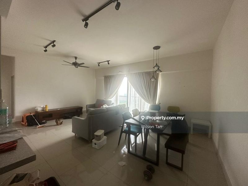 For Sale - Green Park Residence