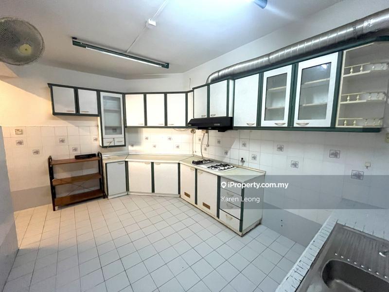 Condominium for Sale in Villa Flora by Karen Leong - iProperty.com.my