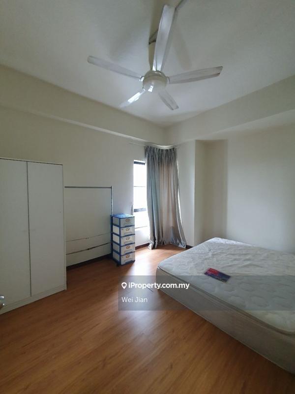 Condominium for Sale in Park 51 Residency by Wei Jian - iProperty.com.my