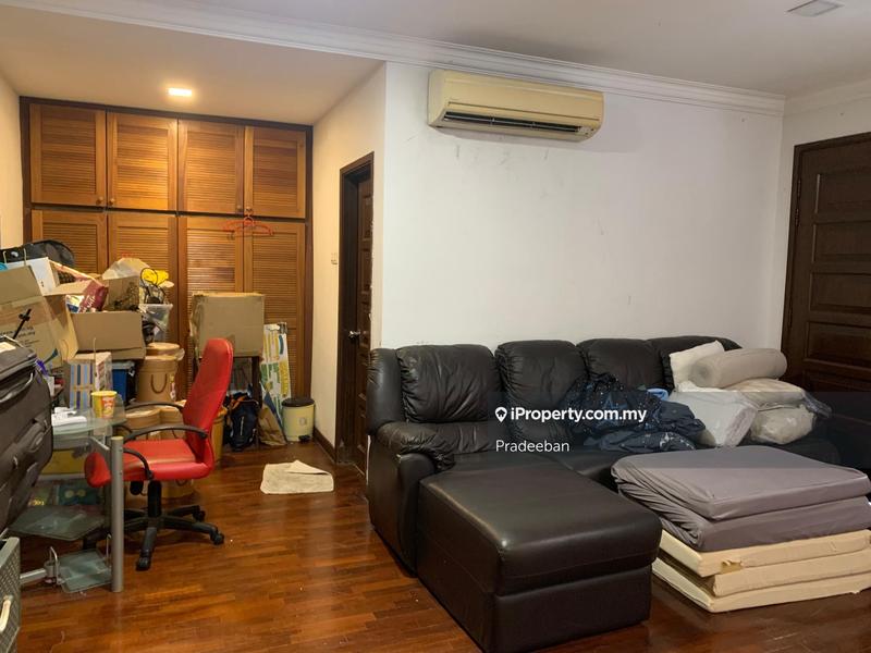 Rumah Berangkai 2.5 Tingkat untuk Dijual di Jalan Halimahton, Jalan Klang Lama (Old Klang Road) oleh Pradeeban - iProperty.com.my