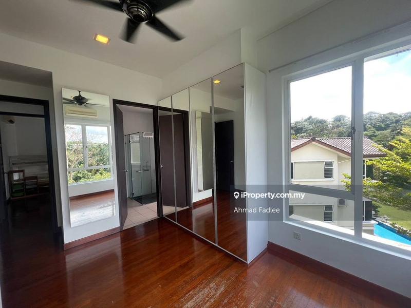 Bungalow House untuk Dijual di Kayangan Heights, Shah Alam oleh Ahmad Fadlee - iProperty.com.my