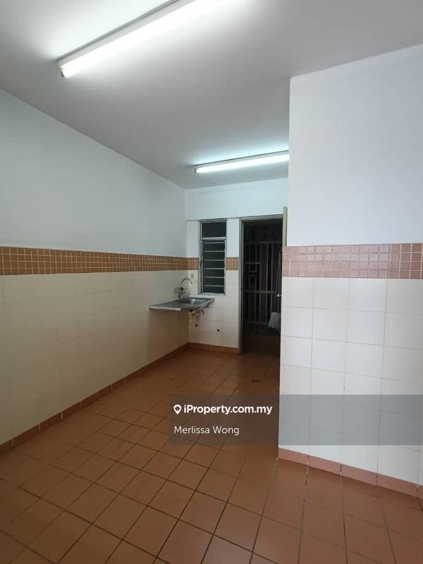 Kondominium untuk Dijual di Perdana Exclusive oleh Merlissa Wong - iProperty.com.my