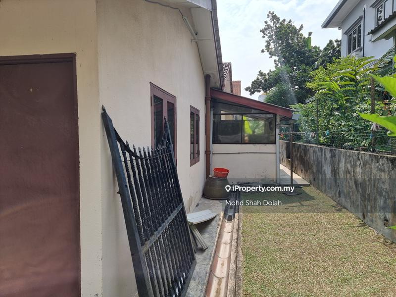 Bungalow House for Sale in Kampung Tunku, Petaling Jaya by Mohd Shah Dolah - iProperty.com.my