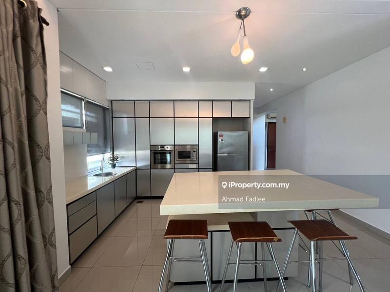 Bungalow House untuk Dijual di Kayangan Heights, Shah Alam oleh Ahmad Fadlee - iProperty.com.my