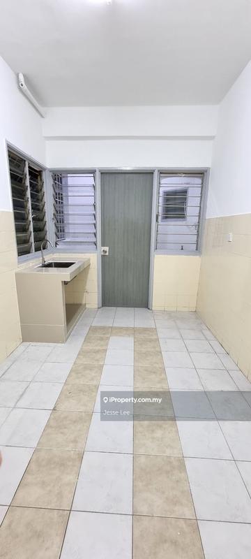 For Sale - Menara Menjalara