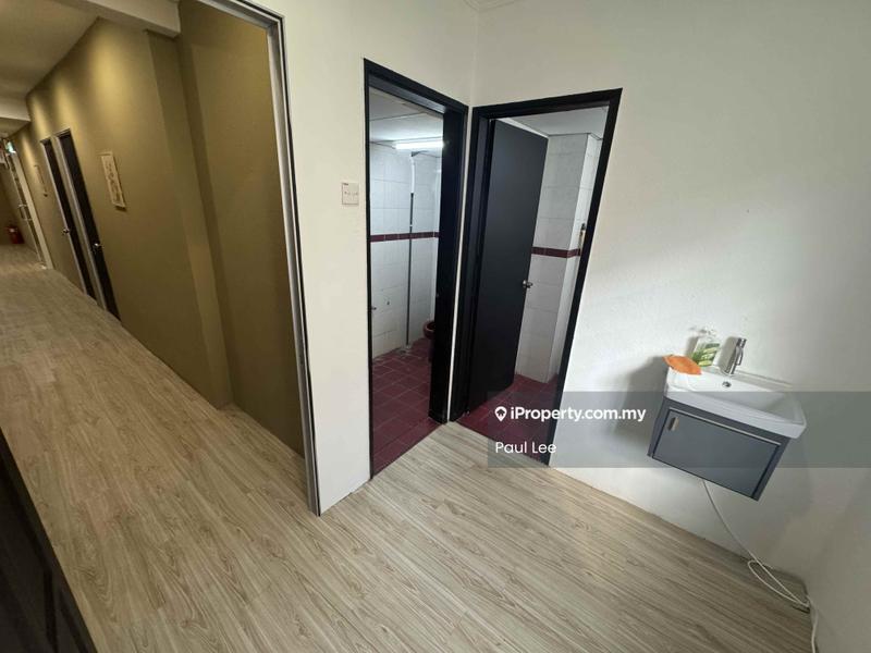 Office for Rent in BANDAR PUCHONG JAYA, Puchong by Paul Lee - Corridor - iProperty.com.my