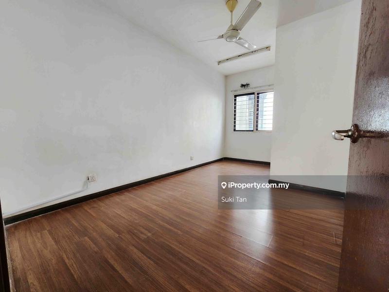 3-storey Terraced House for Sale in Lake Fields, Sungai Besi by Suki Tan - iProperty.com.my