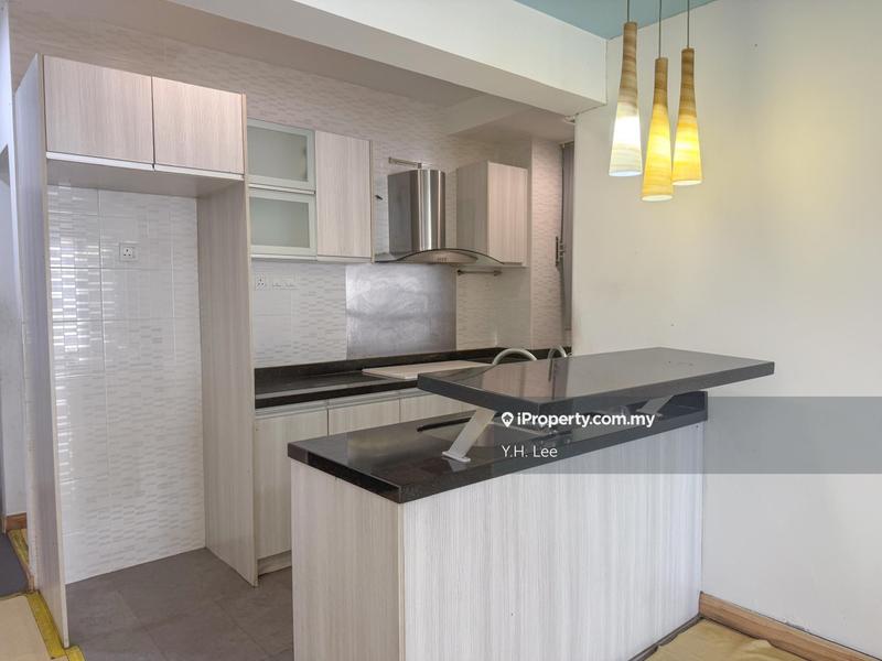 Kediaman Servis untuk Dijual di Beverly Tower @ Plaza Medan Putra oleh Y.H. Lee - iProperty.com.my
