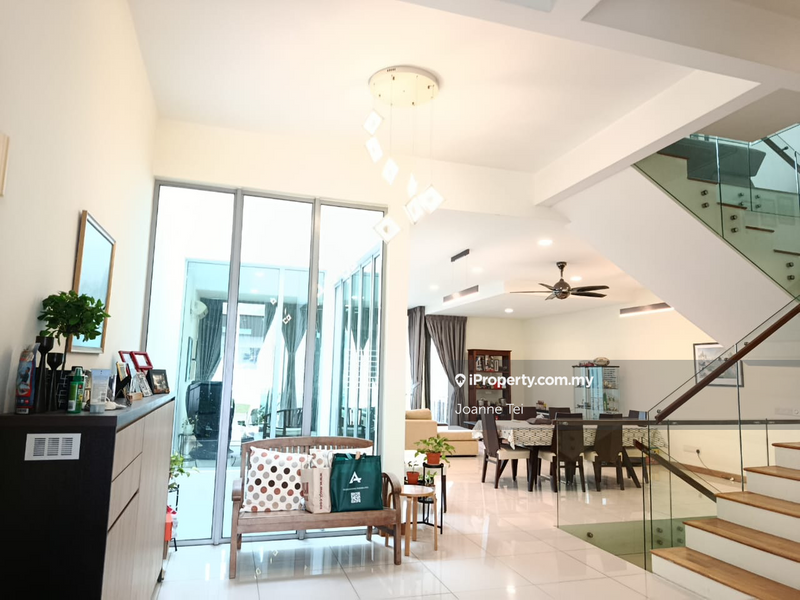 Rumah Teres 3-Tingkat untuk Dijual di Schumann Type, Symphony Hills, Cyberjaya oleh Joanne Tei - iProperty.com.my