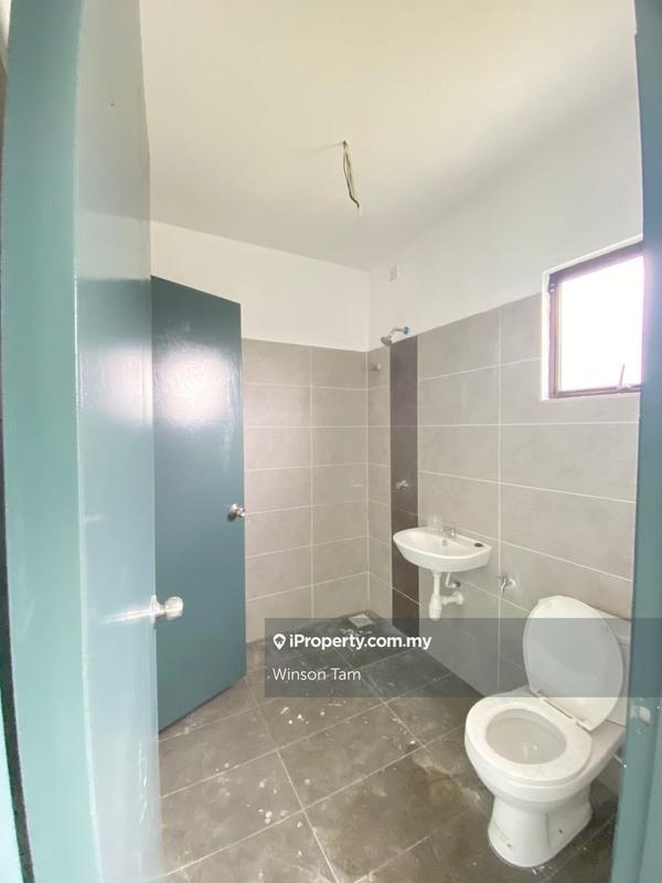 Rumah Berkembar untuk Dijual di Scientex Rawang, Rawang oleh Winson Tam - iProperty.com.my