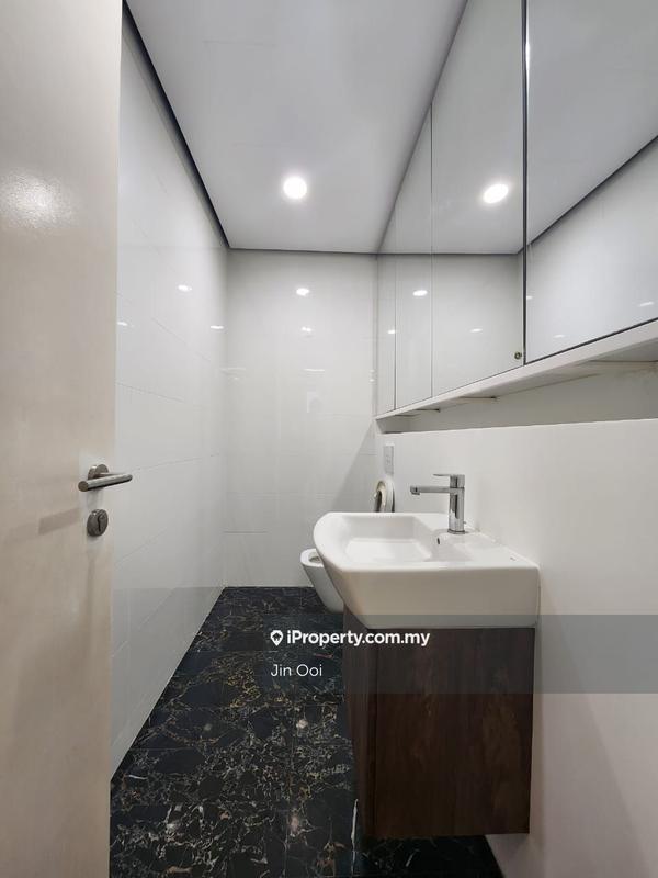 Residensi Servis untuk Dijual di Arcoris Residences oleh Jin Ooi - iProperty.com.my