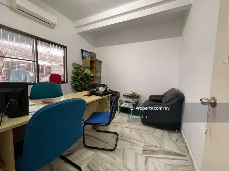 Semi-Detached House for Sale in Taman Green Lane, Jelutong by Amos Sin - iProperty.com.my