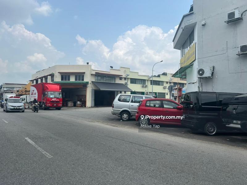 Kilang Teres untuk Dijual di Batu Caves, Selangor oleh Mikke Yap - iProperty.com.my