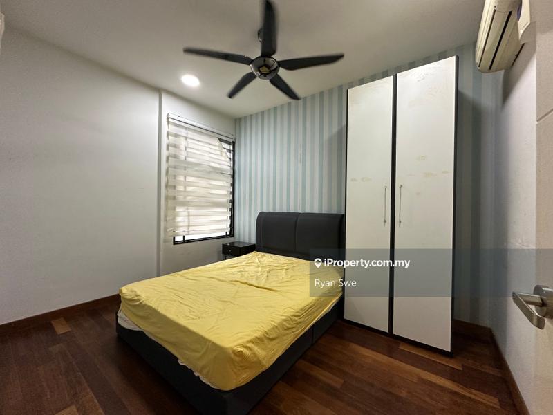 Condominium for Sale in Papillon Desahill Condominium by Ryan Swe - iProperty.com.my