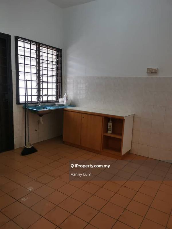 2-storey Terraced House for Sale in Saujana Puchong, Puchong by Vanny Lum - iProperty.com.my