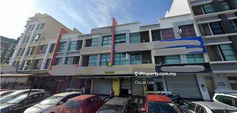 Kedai untuk Dijual di Seksyen 16, Shah Alam oleh Oscar Lee - iProperty.com.my