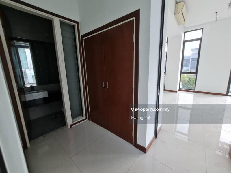 Semi-Detached House for Sale in Taman Melawati, Ulu Kelang by Eweng Poh - iProperty.com.my