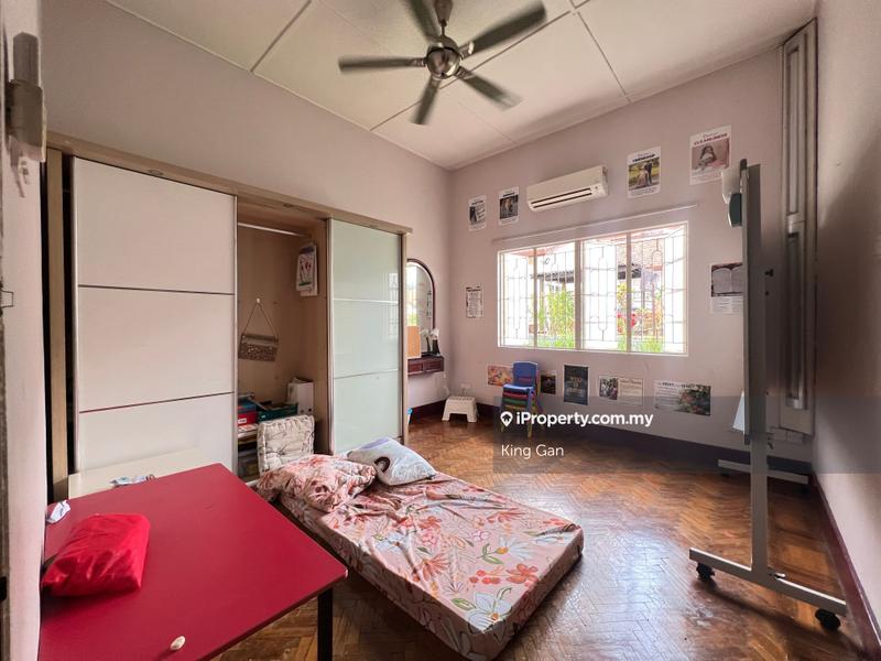 Bungalow House for Sale in Bukit Gasing, Petaling Jaya by King Gan - iProperty.com.my