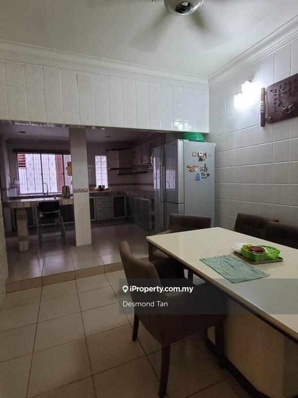 Rumah Teres 2-Tingkat untuk Dijual di Taman Sea, Petaling Jaya oleh Desmond Tan - iProperty.com.my