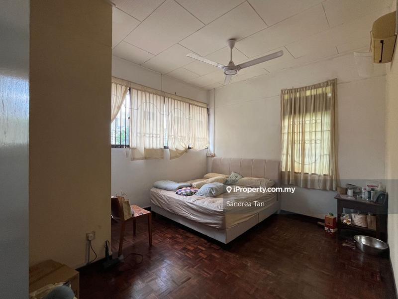 Semi-Detached House for Sale in 2-Storey Semi D at Sungai Ara, Bayan Lepas by Sandrea Tan - iProperty.com.my