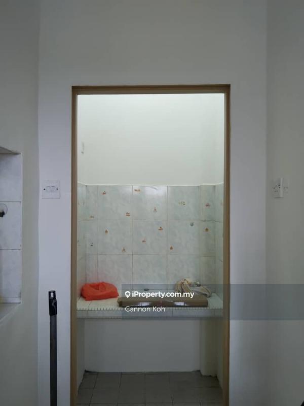 Apartment for Sale in Orchid @ Anggerik by Cannon Koh - iProperty.com.my