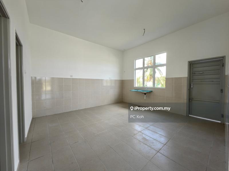 Semi-Detached House for Sale in Taman Seri Merlimau, Merlimau by PC Koh - iProperty.com.my