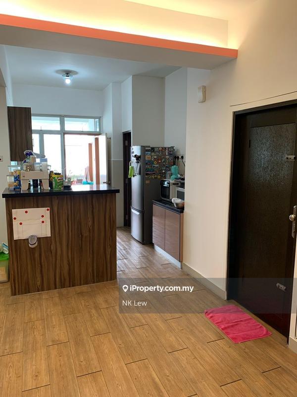 Kondominium untuk Dijual di Bayan Villa, Seri Kembangan oleh NK Lew - iProperty.com.my
