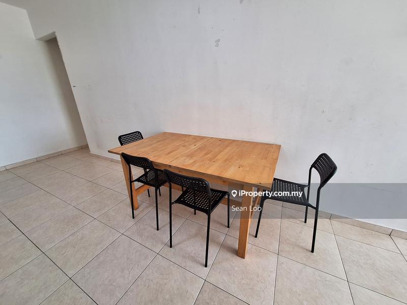 For Sale - Ketumbar Hill