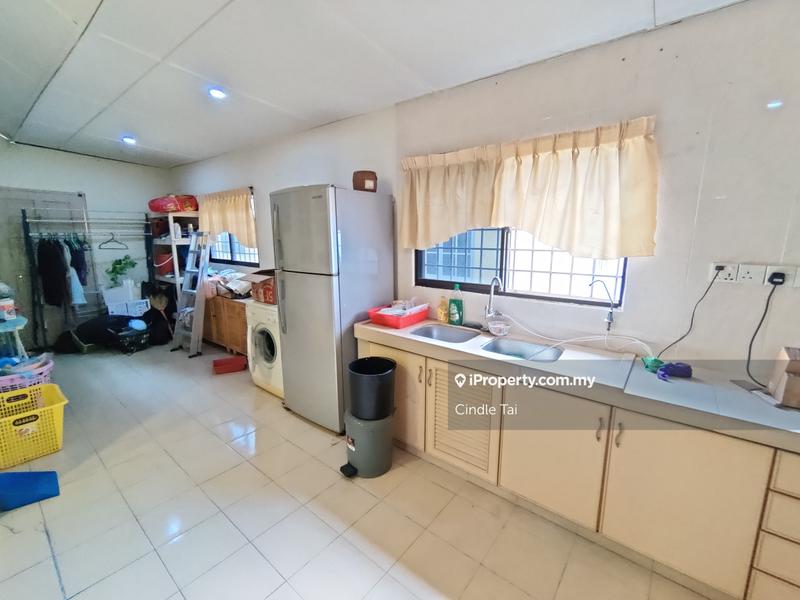 Bungalow House for Sale in Manjung, Lumut by Cindle Tai - iProperty.com.my