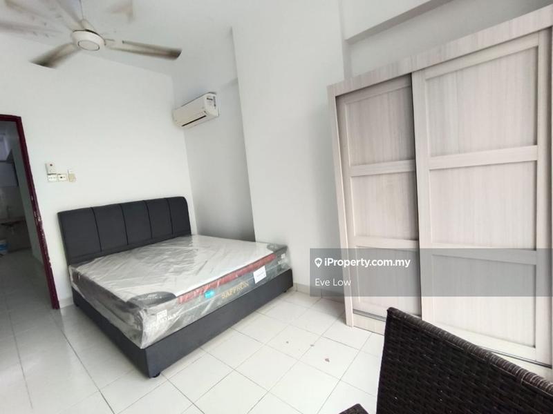 For Rent - Menara Rajawali