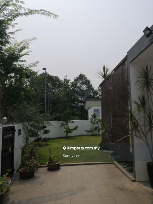 Banglo untuk Dijual di Bandar Sungai Long, Selangor oleh Sunny Lee - iProperty.com.my